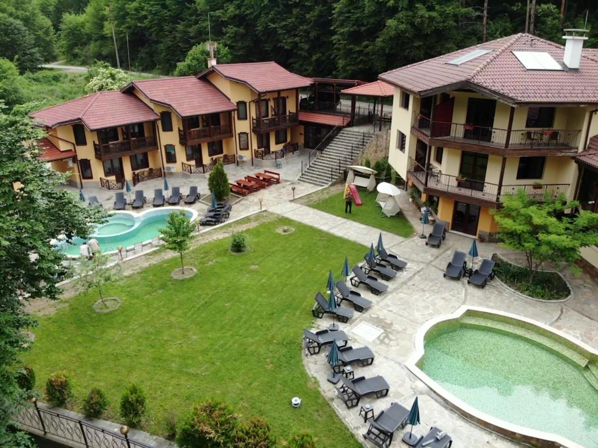 Galaxy Hotel Chiflik Exterior foto