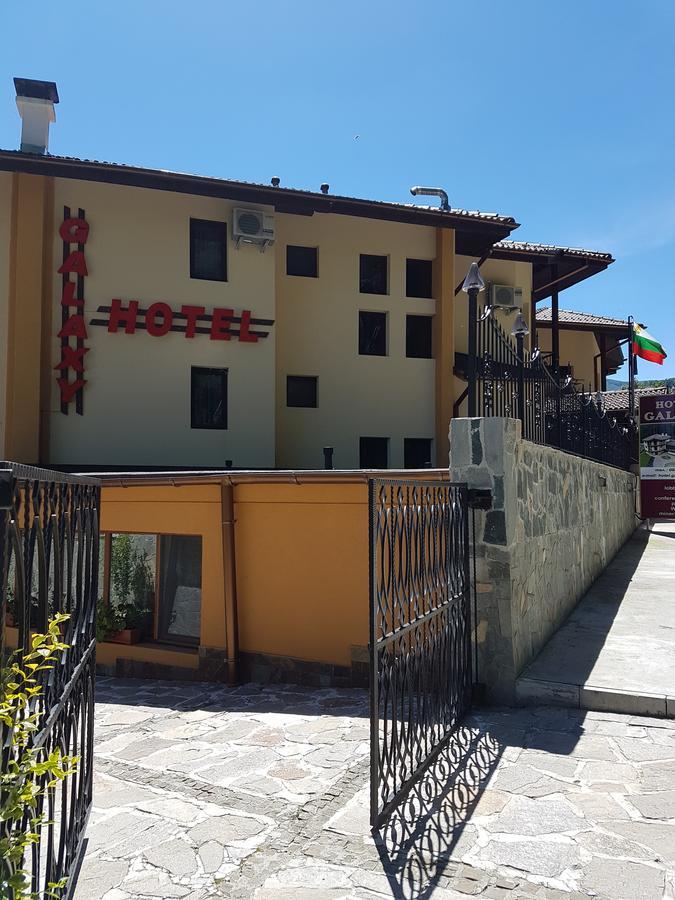 Galaxy Hotel Chiflik Exterior foto